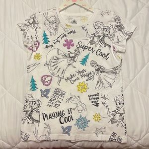Disney girls size XL 14 white T-shirt with princess details.